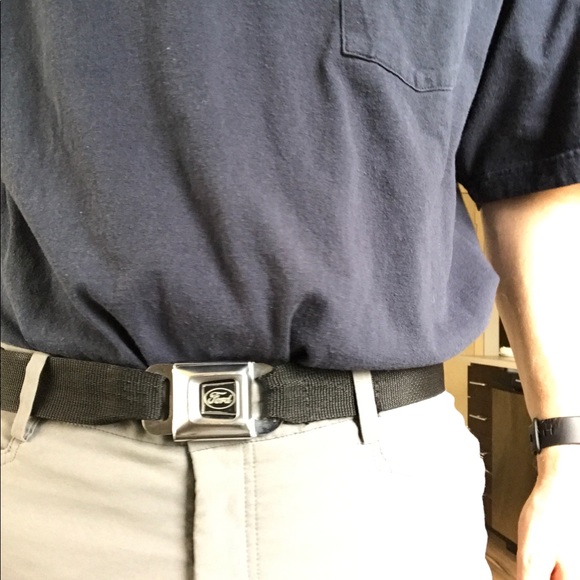Ford Seatbelt buckle belt - Picture 3 of 3